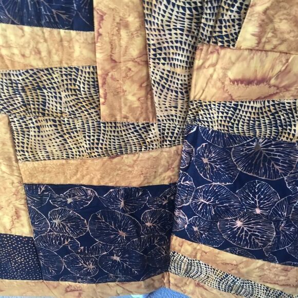 Handmade Quilt - Picture 11 of 16